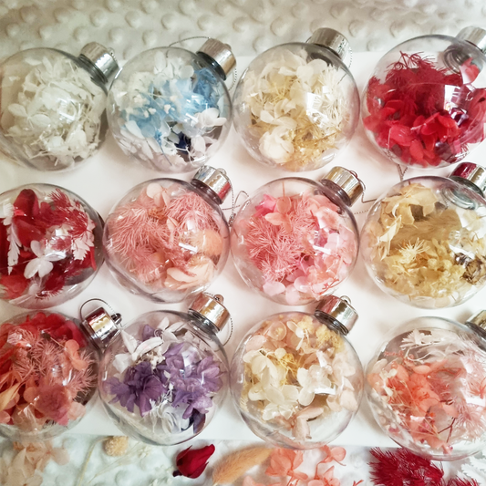 Preserved Dried Flower Shatterproof Christmas Baubles