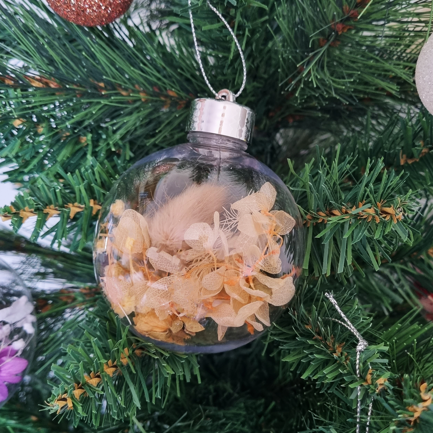 Preserved Dried Flower Shatterproof Christmas Baubles